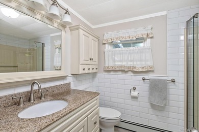 Welcome to easy, low-maintenance living in this well-maintained - photo 19