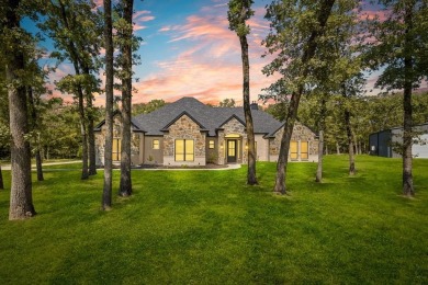 Lake Home For Sale in Quinlan, Texas
