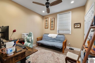 Welcome to your dream waterfront retreat on highly sought-after - photo 23