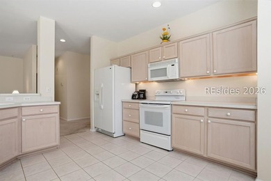Well-maintained Potomac model located on a quiet cul-de-sac in - photo 27