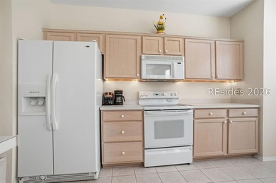 Well-maintained Potomac model located on a quiet cul-de-sac in - photo 28
