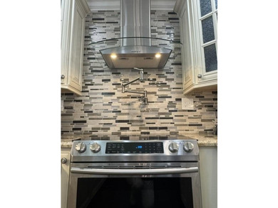 Don't miss the Resort lifestyle in this updated 2 bedroom, 2 - photo 3