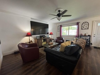 Don't miss the Resort lifestyle in this updated 2 bedroom, 2 - photo 4