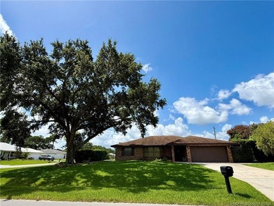 Fabulous 3/2/2 family pool home on an oversized lot. It has an - photo 2