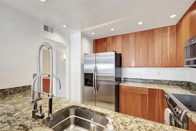 Rarely available 1BR/1.5BA corner unit in the heart of Fort