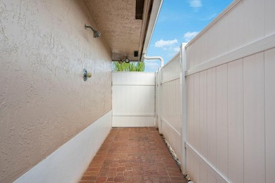 With 80 feet of deep-water frontage on one of Pompano Beach's - photo 19