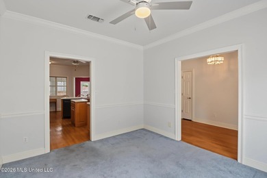 Spacious 4-bedroom, 2-bath home conveniently located between Hwy - photo 21