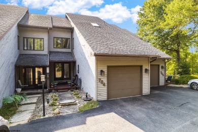 Lake Townhome/Townhouse For Sale in Morgantown, West Virginia