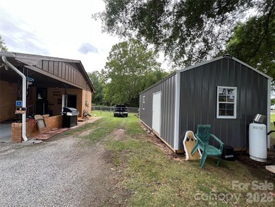 Beautiful country home for sale in Cleveland County, NC! This - photo 32