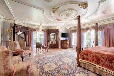 A rare offering on 1.2 impeccably manicured acres with 125 feet - photo 34