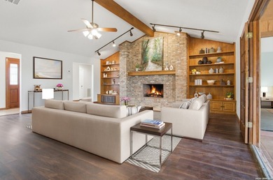 Country living in EAST CENTRAL ISD! This home is a beautifully - photo 5