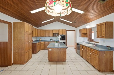 Country living in EAST CENTRAL ISD! This home is a beautifully - photo 8
