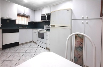 Priced to sell quickly. Make this corner unit your own with - photo 2