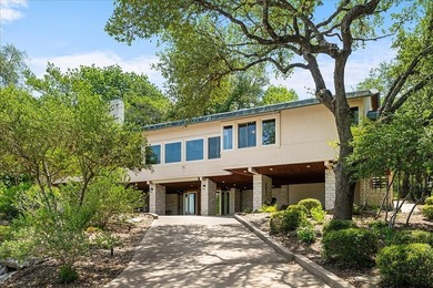 Architectdesigned contemporary by the late La Grange architect - photo 4
