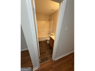 Discover this beautifully maintained 3-bedroom, 2.5-bath home - photo 10