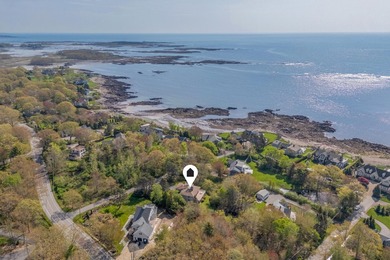 A rare opportunity to live by the sea! Properties in this - photo 1