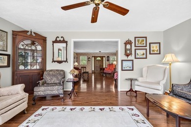 Country living meets classy elegance, the essence of the iconic - photo 14