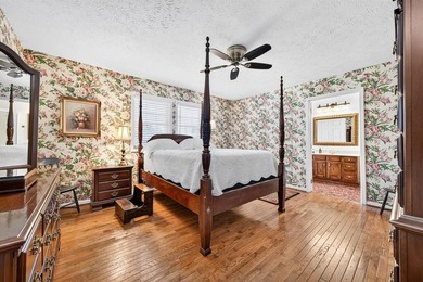 Country living meets classy elegance, the essence of the iconic - photo 21