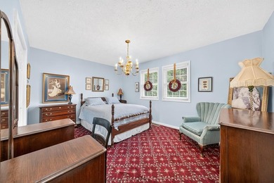 Country living meets classy elegance, the essence of the iconic - photo 29