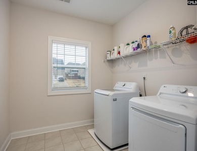 Just when you thought living waterfront was beyond a comfortable - photo 42