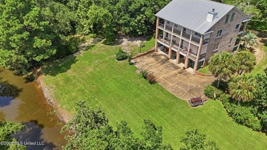 Custom-built and designed by renowned architect William H - photo 5
