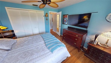 Under contract-accepting backup offers. **PLEASE ENJOY THE 3D - photo 18