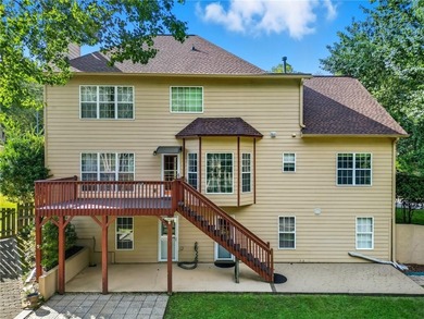 Privately located on a quiet cul-de-sac, this beautifully