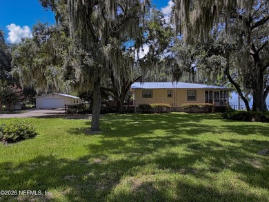 Beautiful retreat on the St. Johns River. Country setting that - photo 4