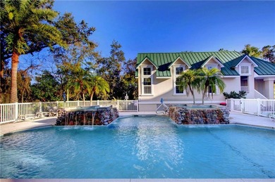 (private lake, pond, coastal) Condo Active Under Contract in Saint Simons Georgia