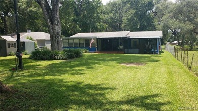 We named it *THE CABIN* the backyard is like being in heaven! - photo 4