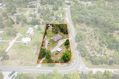 Welcome home to this charming 3-bedroom, 2-bath single-family - photo 2