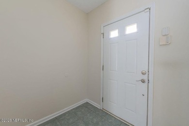 Conveniently located and thoughtfully designed, this spacious - photo 6