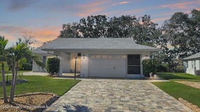 (private lake, pond, creek) Home For Sale in Hudson Florida