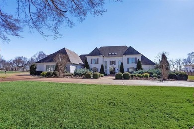Assumable VA 2.25% interest!!! Gated estate on 3 acres offering - photo 31