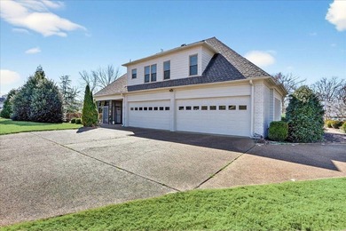 Assumable VA 2.25% interest!!! Gated estate on 3 acres offering - photo 34