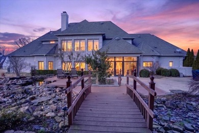 Assumable VA 2.25% interest!!! Gated estate on 3 acres offering - photo 37