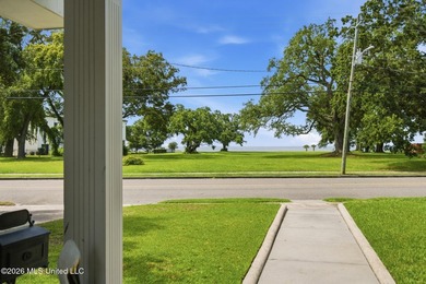 A Rare Gulf Coast Treasure Where Timeless Charm Meets Modern - photo 6