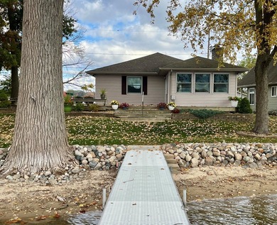 Pine Lake - Barry County Home For Sale in Plainwell Michigan