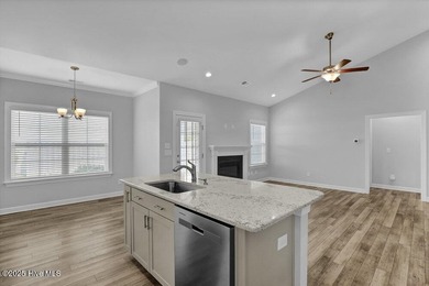 Welcome to a BEAUTIFUL, like-new 4 bedroom, 3 bath home located - photo 5