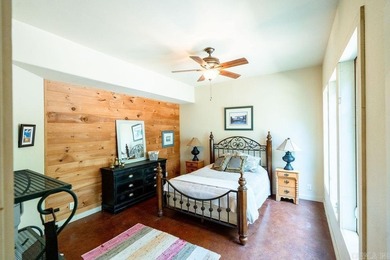 Beautiful timber frame home featuring a stunning rustic style - photo 15