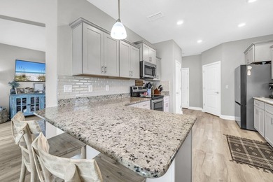 Looking for a move-in-ready home in Freeport close to 30A, South - photo 16