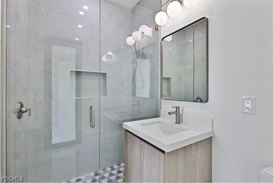 Welcome to your dream home in Cape Coral! This stunning single - photo 24