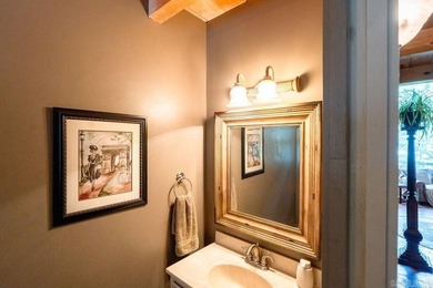 Beautiful timber frame home featuring a stunning rustic style - photo 25
