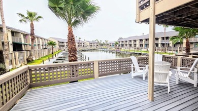 Welcome to coastal living at its finest in this beautifully - photo 27