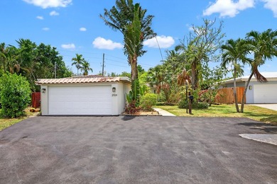 Located in the desirable Wilton Manors neighborhood, this home - photo 29
