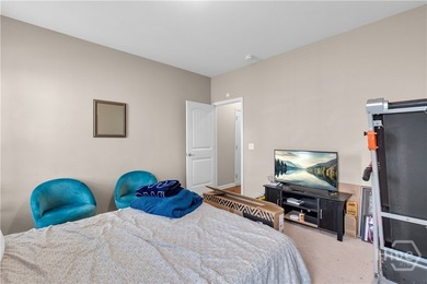 Being sold AS-IS. Opportunity knocks in one of Savannah's most - photo 10
