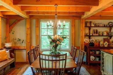 Beautiful timber frame home featuring a stunning rustic style - photo 31