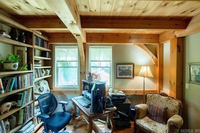 Beautiful timber frame home featuring a stunning rustic style - photo 39