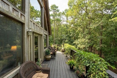 Beautiful timber frame home featuring a stunning rustic style - photo 49