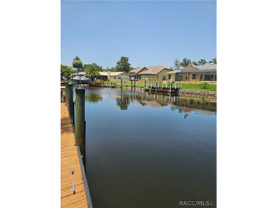 Looking for a great opportunity to live on the water in a - photo 5